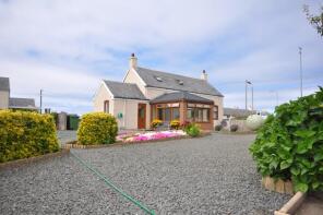 Roseland Cottage, A77t From Lendalfoot To Main Street Ballantrae, Girvan KA26 0JG
