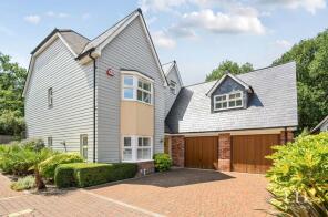2, Woodside Place, Brentwood CM13 3FP