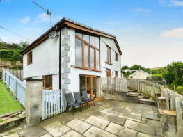 10a Penygraig, Fagwr Road, Craig Cefn Parc, Swansea SA6 5TB