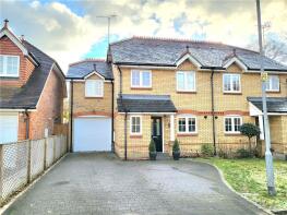 5 Little Oak, Oxfordshire Place, Warfield, Bracknell RG42 3QA