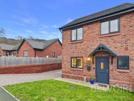18, Stonehouse Close, Shrewsbury SY4 1FH