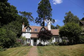 Pipers Croft Cottage, Nuthurst Road, Horsham RH13 6RE
