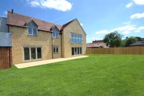 5, Hinton Close, Buckingham MK18 2GL