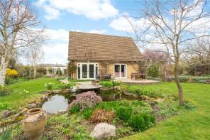 Orchard Lodge, Oakley Green Road, Oakley Green, Windsor SL4 4PZ