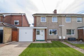 28, Guyzance Avenue, Morpeth NE65 9XA