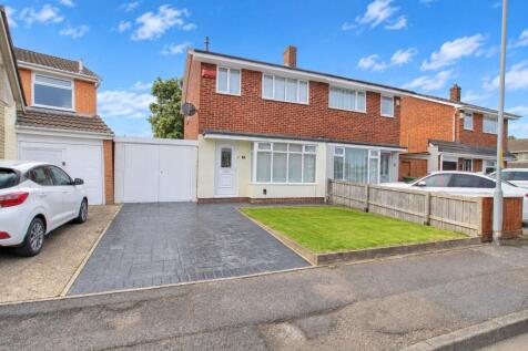 Topcliffe Road, Thornaby, TS17