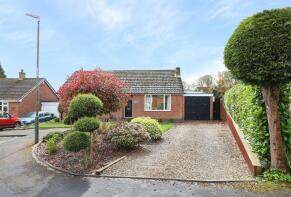 16, Cooke Close, Chesterfield S42 6JE
