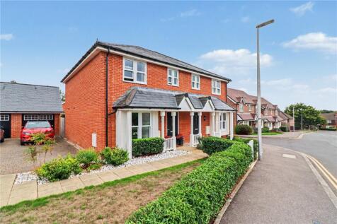 Greenhill Way, Haywards Heath, RH17