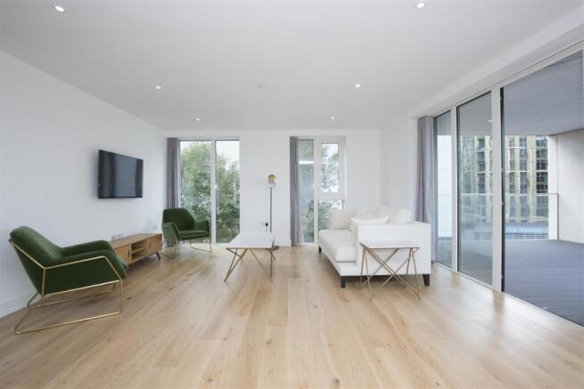 405 Admiralty House _0003.JPG