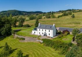 Auchnaguie House, Tulliemet PH9 0PA