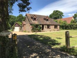 Fairways, Emms Lane, Horsham RH13 0TR