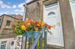 6, St James Place, B9080 - Gateside To B8046, Linlithgow EH49 6NE