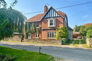 Riverturn, High Street, Long Wittenham, Abingdon OX14 4QQ
