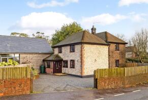 Barnet Side Farm, Petersfield Road, Froxfield, Petersfield GU32 1BZ