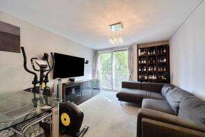 Flat 7, 28 Fielding Court, Earlham Street, London WC2H 9LN