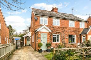 6 Blooms Cottage, Heathfield Avenue, Binfield Heath, Henley-on-thames RG9 4ED