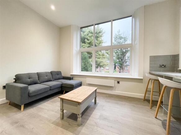 Flat 2_-4.jpg