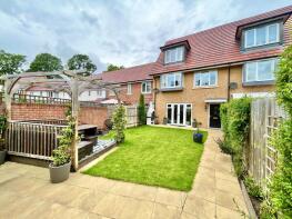 15, Copse Close, Fleet GU51 1FA