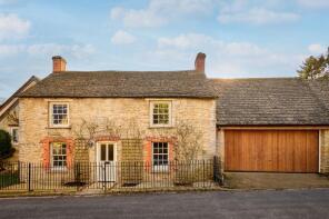 87, High Street, Finstock OX7 3DA