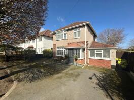 19, Whitehouse Lane, Wirral CH60 1UD