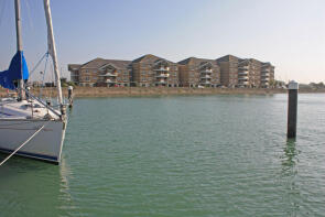 7, Mizzen House, Lock Approach, Portsmouth PO6 4UW