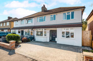 20, Claremont Avenue, Hersham, Walton-on-thames KT12 4NS