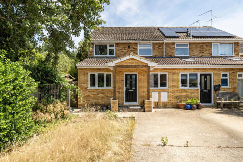 Minstead Drive, Yateley