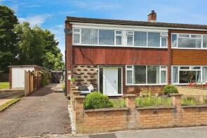 24, Newcombe Close, Milcombe OX15 4RN