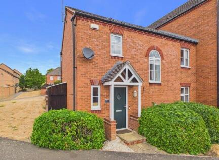 South Meadow Drive | St Crispins | NN5