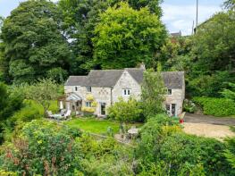 Troops Hill Cottage, Fidges Lane, Eastcombe, Stroud GL6 7DW
