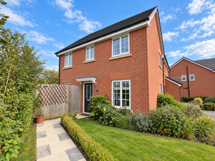 Merino Court, Thornton, FY5