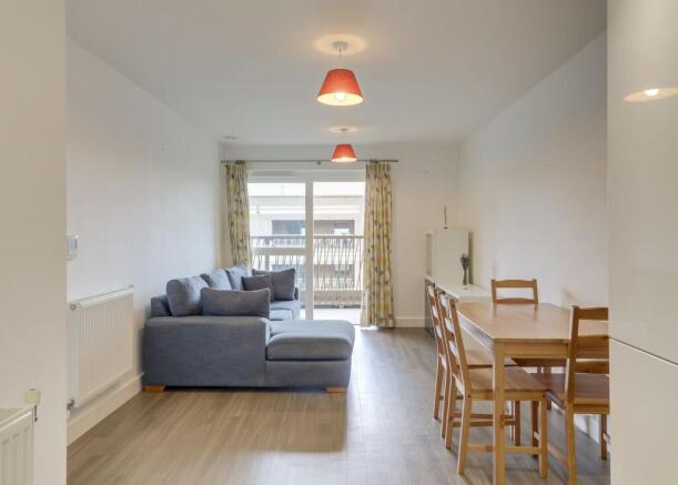 Open Plan Lounge & Kitchen