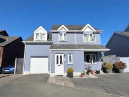 101, Tudor Gardens, Merlins Bridge, Haverfordwest SA61 1LQ