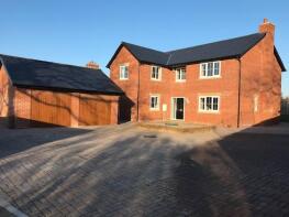 Ashfields, Wrexham Road, Cuddington, Malpas SY14 7EL