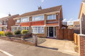 15, Bracken Road, Stockton-on-tees TS19 0NJ