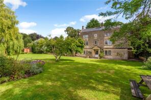 Dauncey House, High Street, Badminton GL9 1HZ