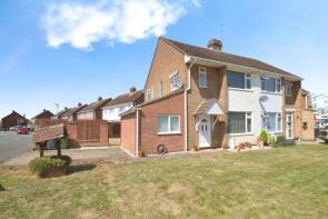 49, Castle Drive, Peterborough PE6 9DL