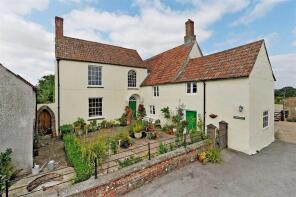 Bagstone Court Farm, Bagstone Road, Wotton-under-edge GL12 8BD