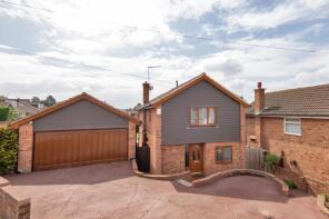 73, Flowerhill Way, Istead Rise, Gravesend DA13 9DN