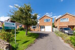 15, Bignolds Close, Claydon OX17 1ER