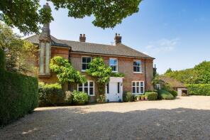 Snaylham House, Broad Street, Winchelsea TN36 4AT