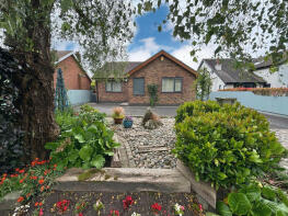 Silverwood, Cartford Lane, Preston PR3 0YP