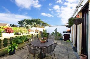 22, The Vineyard, Yarmouth PO41 0XE