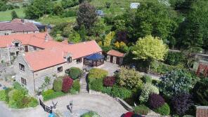 2, Hollin Barn Court, Bainley Bank To Wheat Bank Farm, Great Fryupdale, Whitby YO21 2AS