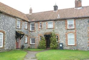 6 Bell Cottage, Old School Court, Sheringham NR26 8UA