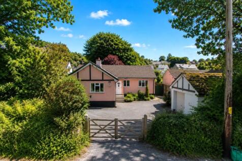 Burrator Road, Dousland, PL20