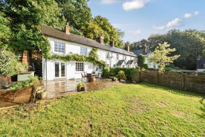 4, Hillside Cottages, Tandridge Lane, Oxted RH8 9NN