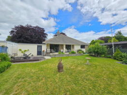 8 Brackenhurst, The Glade, Yelverton PL20 7PR