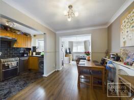 15, Ger-y-afon, Coed-y-cwm, Pontypridd CF37 3JD