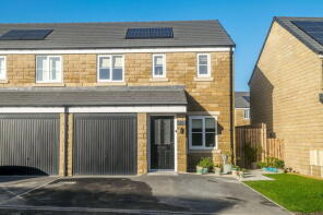 33, Cliffe Hill View, Skelmanthorpe, Huddersfield HD8 9ZD